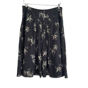 Banana Republic Floral Skirt Size 6 Silk Cotton Cottagecore Prairie Soft